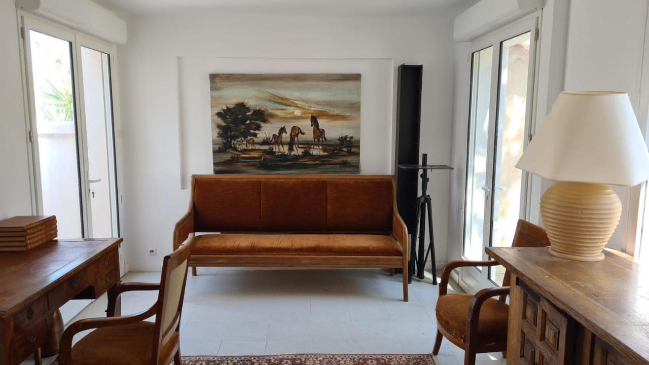 Loustalou Holiday home *